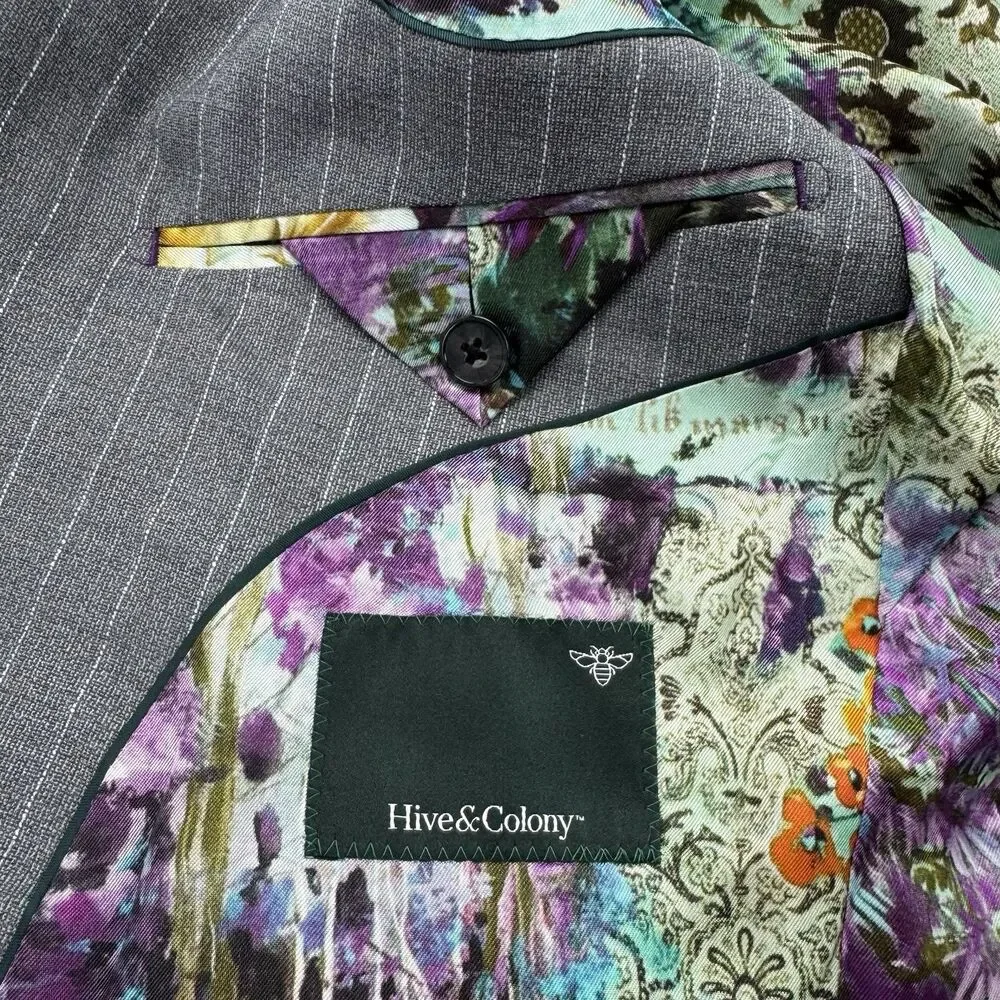 Hive & Colony Gray Pinstripe Blazer Mens 38L Wool Blend Floral Lined Sport Coat